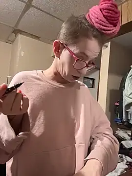 Stonermama666420 online show from March 16, 2026, 3:25 am