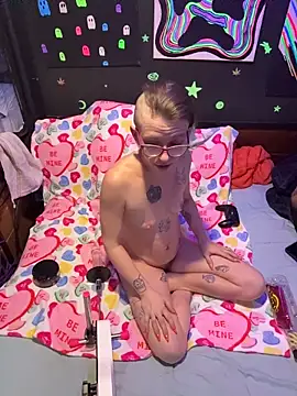 Snapshot of Stonermama666420 chatting on February 7, 2026, 6:10 am Stonermama666420 online show from February 7, 2026, 6:10 am