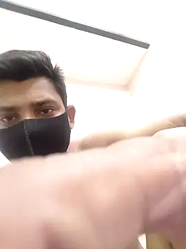 yourhotsexybaby online show from February 13, 2025, 4:50 pm