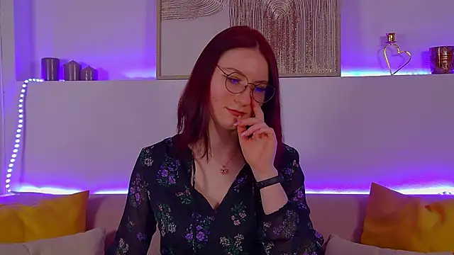 Snapshot of VictoriaArdern chatting on March 16, 2025, 6:31 am VictoriaArdern online show from March 16, 2025, 6:31 am