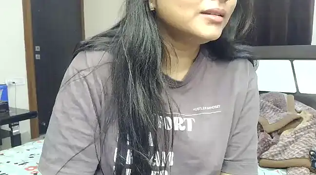 Snapshot of Hritvika chatting on March 14, 2025, 3:58 pm Hritvika online show from March 14, 2025, 3:58 pm