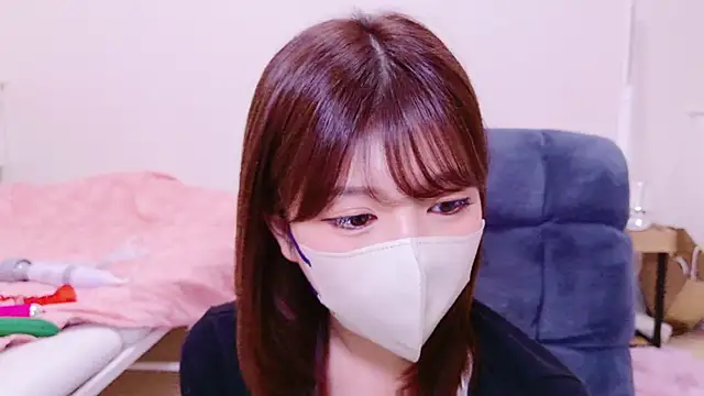 Snapshot of Runarunapi chatting on October 5, 2025, 5:20 am Runarunapi online show from October 5, 2025, 5:20 am