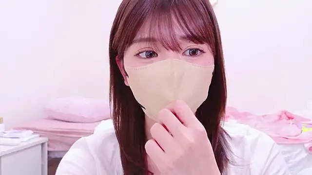 Snapshot of Runarunapi chatting on December 14, 2025, 1:39 pm Runarunapi online show from December 14, 2025, 1:39 pm