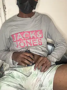 Snapshot of mahiking chatting on March 21, 2025, 5:12 pm mahiking online show from March 21, 2025, 5:12 pm