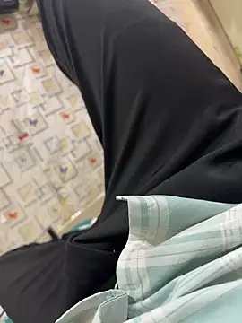 Snapshot of mahiking chatting on November 6, 2025, 1:26 pm mahiking online show from November 6, 2025, 1:26 pm