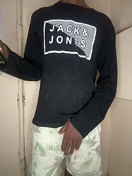 Snapshot of mahiking chatting on March 18, 2025, 7:01 pm mahiking online show from March 18, 2025, 7:01 pm