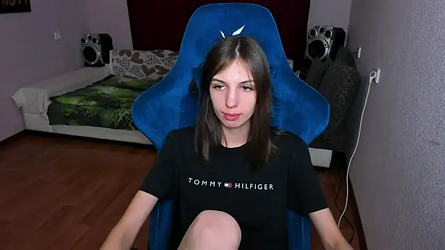 Snapshot of Venera66615 chatting on March 12, 2025, 4:35 pm Venera66615 online show from March 12, 2025, 4:35 pm