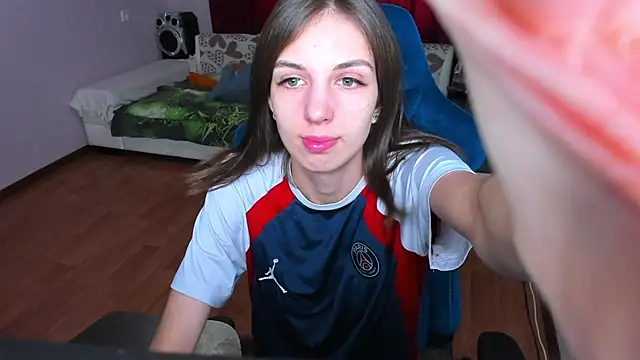 Snapshot of Venera66615 chatting on March 6, 2025, 2:40 pm Venera66615 online show from March 6, 2025, 2:40 pm