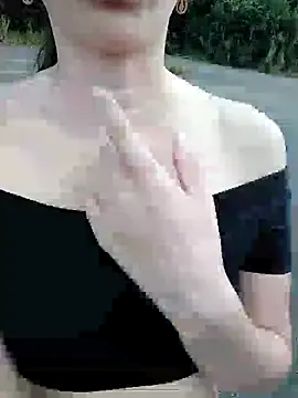 Snapshot of Sweety-Cat chatting on January 2, 2025, 5:07 pm Sweety-Cat online show from January 2, 2025, 5:07 pm