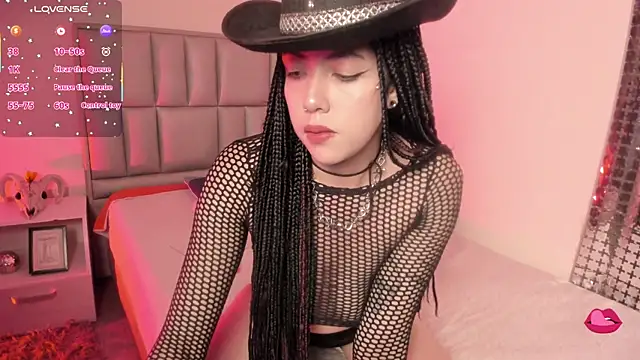 Snapshot of Aurora_Hotson chatting on September 26, 2025, 1:34 am Aurora Hotson online show from September 26, 2025, 1:34 am