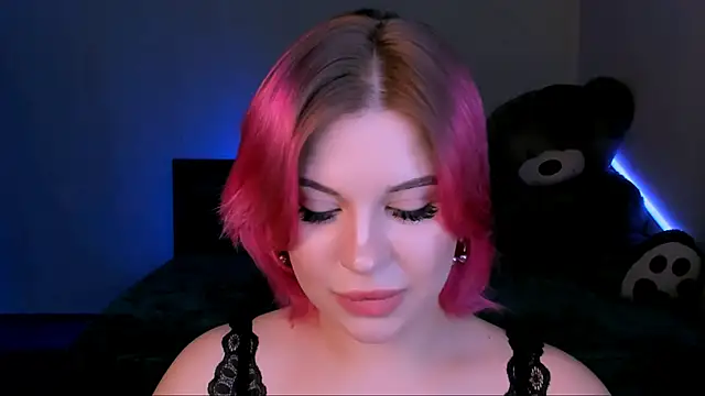 evaharve online show from March 14, 2025, 12:32 am