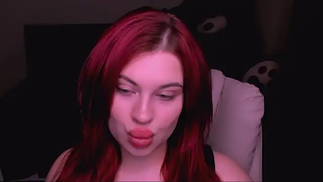 Snapshot of evaharve chatting on January 15, 2026, 6:39 am evaharve online show from January 15, 2026, 6:39 am