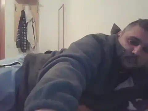  revianzip1 online show from February 24, 2025, 9:41 pm