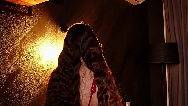 Snapshot of MuseSolis chatting on February 7, 2025, 9:04 pm MuseSolis online show from February 7, 2025, 9:04 pm