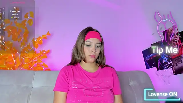 Snapshot of HaleyAmaya chatting on September 12, 2025, 7:13 pm HaleyAmaya online show from September 12, 2025, 7:13 pm