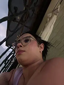 Dulce smith 1 online show from April 15, 2026, 11:27 pm