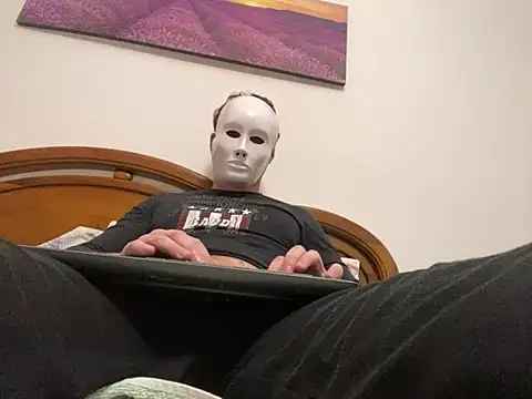 Snapshot of ItalStall chatting on March 12, 2025, 9:23 am ItalStall online show from March 12, 2025, 9:23 am