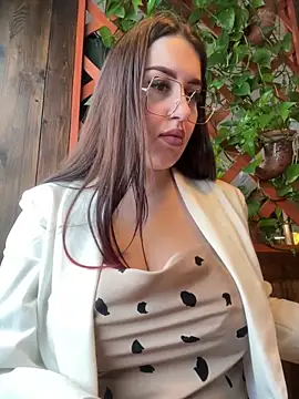 Snapshot of VikiDemi chatting on March 19, 2025, 1:18 pm VikiDemi online show from March 19, 2025, 1:18 pm