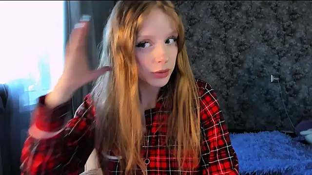 Inma Lewdness online show from October 17, 2025, 12:51 pm