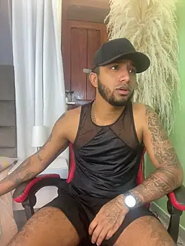 Snapshot of Robin_Rief chatting on February 3, 2026, 3:48 am Robin Rief online show from February 3, 2026, 3:48 am