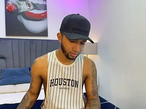 Snapshot of Robin_Rief chatting on March 5, 2026, 3:25 am Robin Rief online show from March 5, 2026, 3:25 am