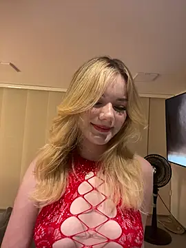 Snapshot of NicoleCut chatting on January 17, 2026, 11:41 pm NicoleCut online show from January 17, 2026, 11:41 pm