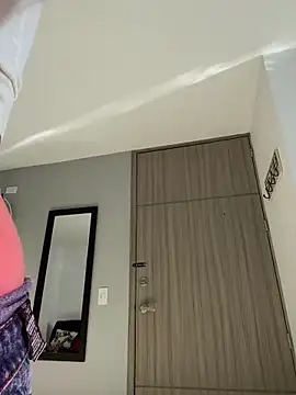 Snapshot of NicoleCut chatting on March 22, 2025, 12:04 pm NicoleCut online show from March 22, 2025, 12:04 pm
