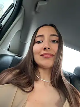 Snapshot of VelvetVixenI chatting on June 29, 2026, 4:28 pm VelvetVixenI online show from June 29, 2026, 4:28 pm