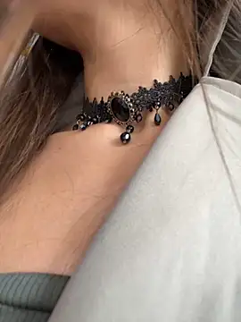 VelvetVixenI online show from September 17, 2025, 11:12 am