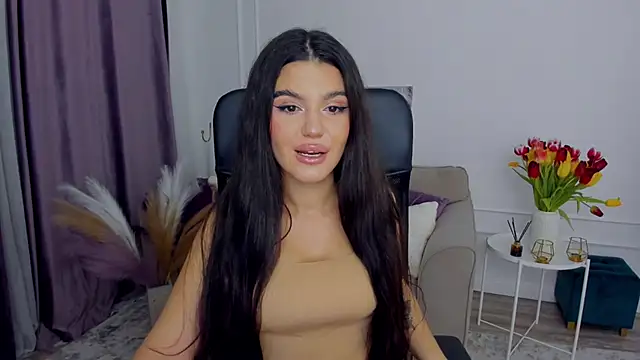 Snapshot of AlluringAriel chatting on March 10, 2025, 7:29 pm AlluringAriel online show from March 10, 2025, 7:29 pm
