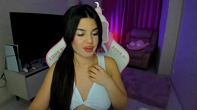 Snapshot of AlluringAriel chatting on November 16, 2025, 7:40 pm AlluringAriel online show from November 16, 2025, 7:40 pm