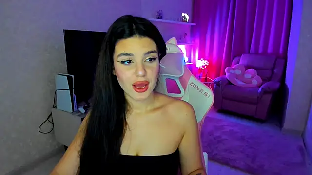 Snapshot of AlluringAriel chatting on November 14, 2025, 6:55 pm AlluringAriel online show from November 14, 2025, 6:55 pm