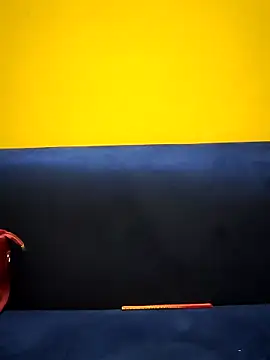 Haniya-143 online show from October 9, 2025, 11:16 pm