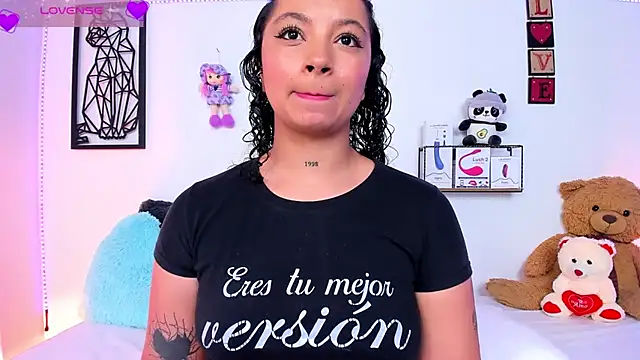 Mari Sweett online show from March 22, 2025, 8:04 pm