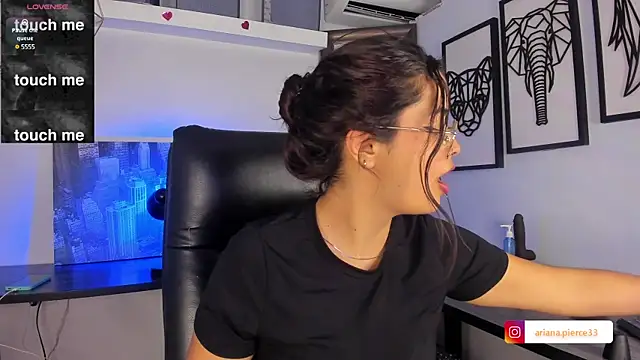 Ariana Pierce online show from February 22, 2025, 5:34 am