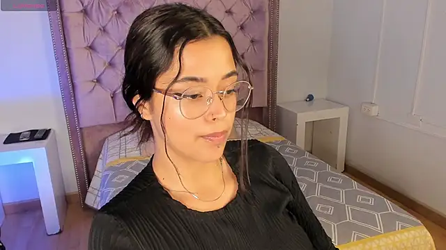 Ariana Pierce online show from February 28, 2025, 5:04 am