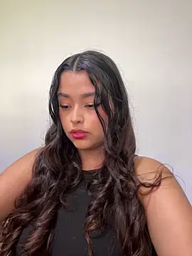 Snapshot of Ariana_Pierce chatting on May 30, 2026, 6:13 pm Ariana Pierce online show from May 30, 2026, 6:13 pm