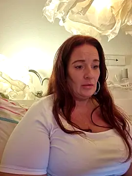 Snapshot of Engel_mia chatting on March 11, 2025, 9:26 pm Engel mia online show from March 11, 2025, 9:26 pm
