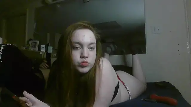 Snapshot of bree4205 chatting on February 3, 2025, 4:04 am bree4205 online show from February 3, 2025, 4:04 am