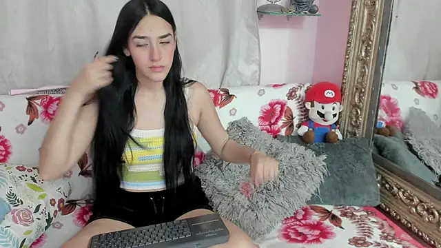 Snapshot of oriana_faddila chatting on March 15, 2025, 6:14 am oriana faddila online show from March 15, 2025, 6:14 am