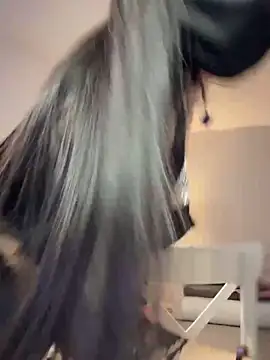 reema6969 online show from February 20, 2025, 11:21 pm