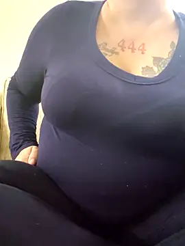 Snapshot of PeakabumPromo chatting on October 29, 2025, 1:59 am PeakabumPromo online show from October 29, 2025, 1:59 am