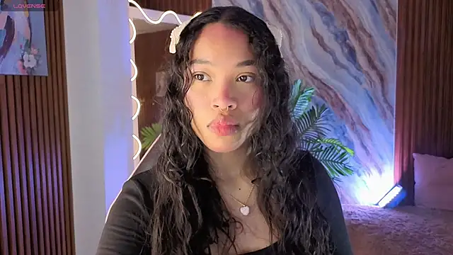 penelope tay1 online show from June 2, 2026, 2:44 am