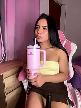 Emily-14 online show from January 10, 2026, 6:09 am