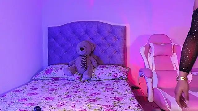 Emily-14 online show from March 5, 2025, 5:50 am