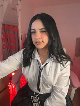 Emily-14 online show from October 22, 2025, 4:01 am