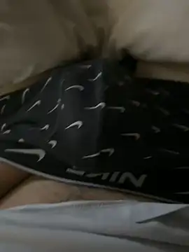 Snapshot of bra_zuka chatting on January 20, 2025, 4:23 pm bra zuka online show from January 20, 2025, 4:23 pm