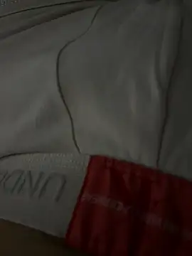 Snapshot of bra_zuka chatting on December 19, 2024, 9:06 pm bra zuka online show from December 19, 2024, 9:06 pm