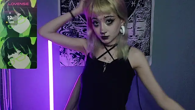 Snapshot of Milten-Trish chatting on June 3, 2026, 12:55 am Milten-Trish online show from June 3, 2026, 12:55 am