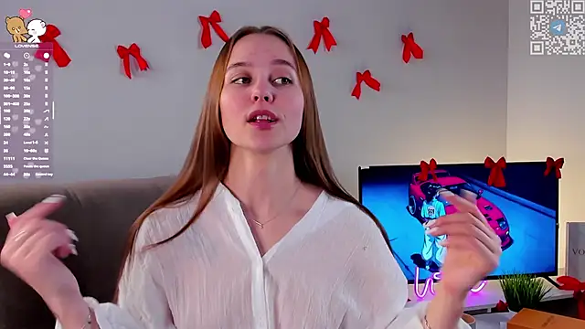 Snapshot of FalineDowlen chatting on February 20, 2026, 6:37 am FalineDowlen online show from February 20, 2026, 6:37 am